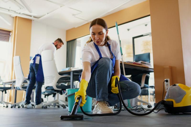 Professional regular cleaning service for spotless home